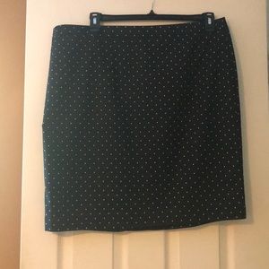Liz Claiborne Black Polka Dot Skirt
